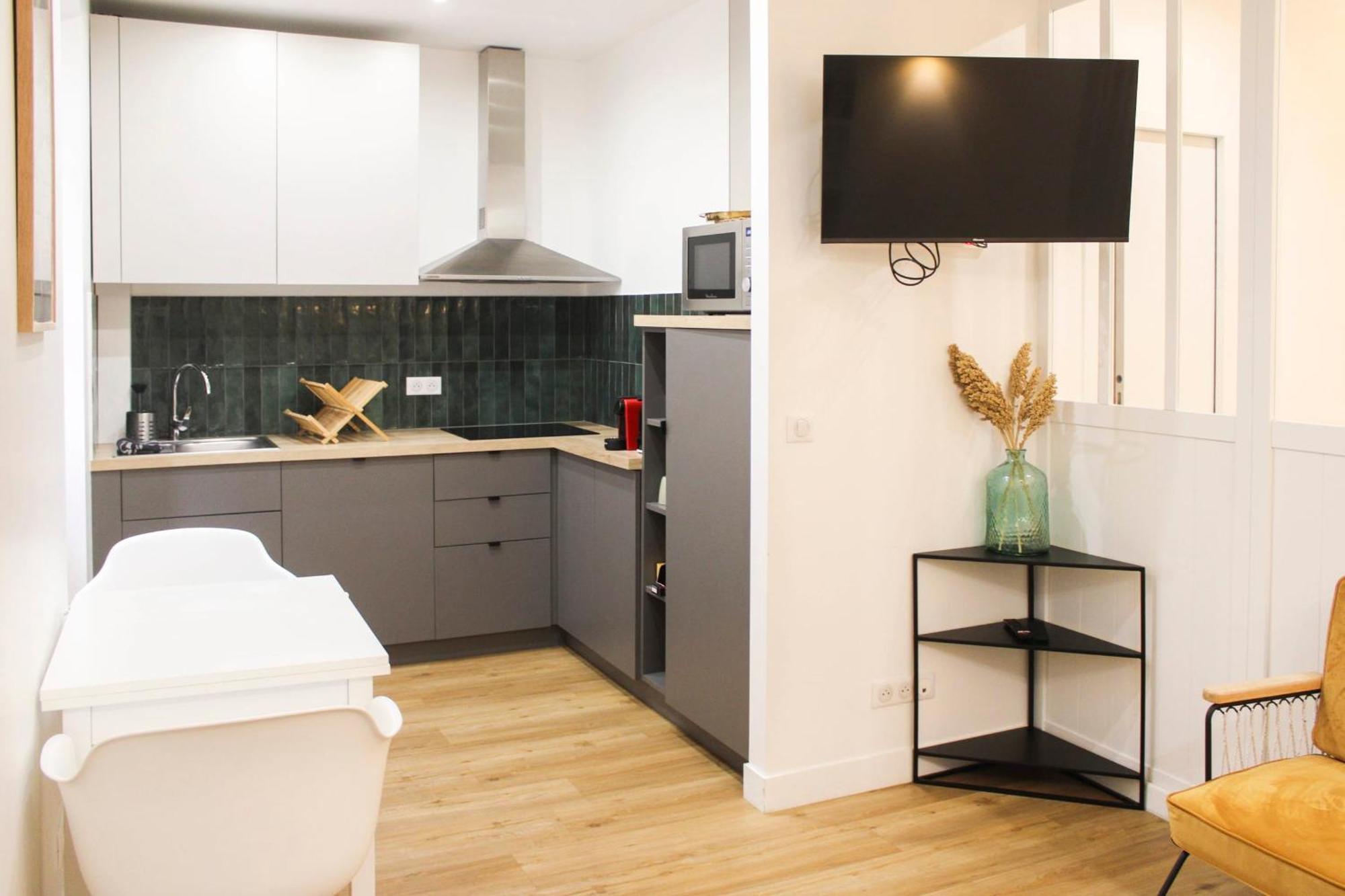פריז Comfortable Cocoon Close To Montmartre מראה חיצוני תמונה